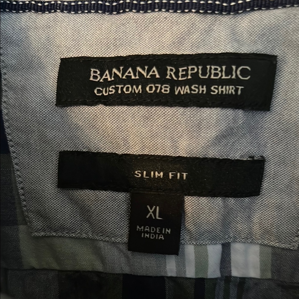 Banana Republic Men's Green Plaid‎ Shirt - Picture 2 of 2